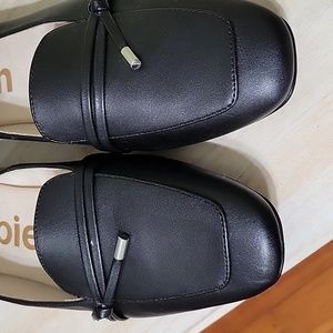 NWOT Hush Puppies Alice Loafer Sz 9